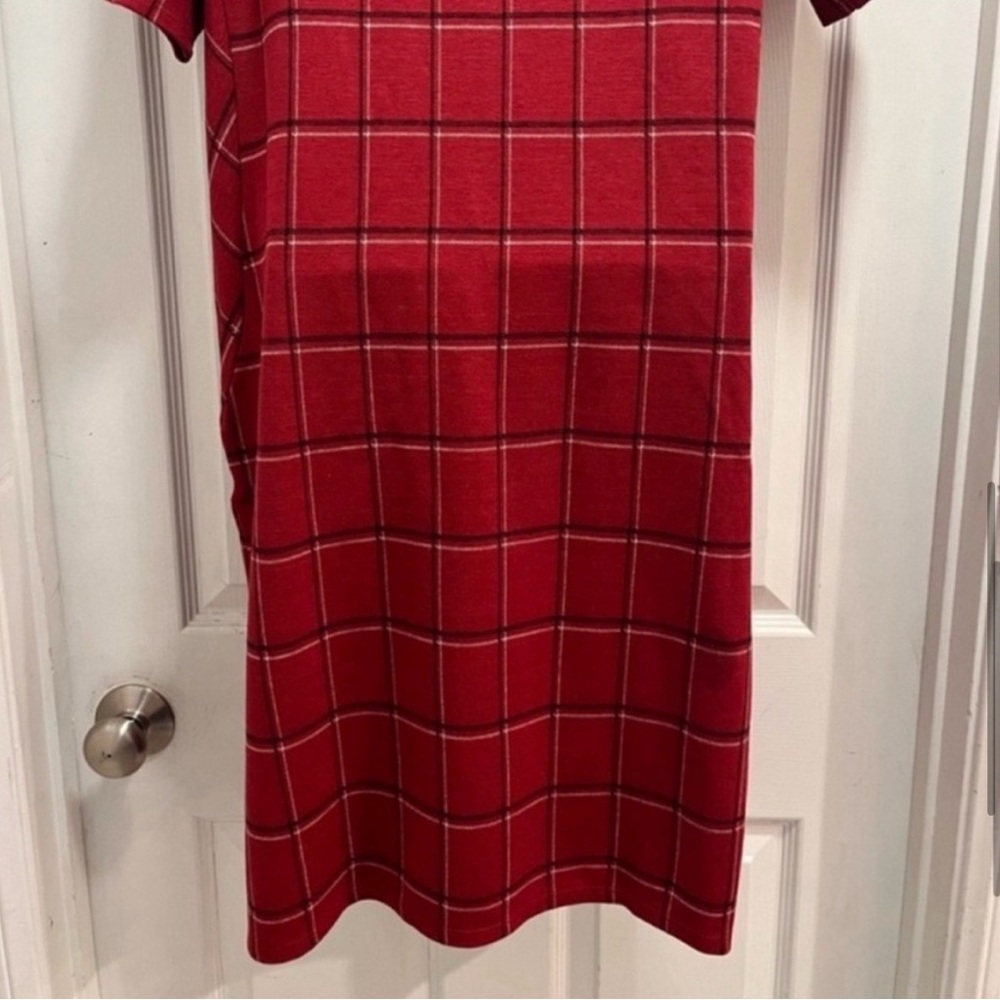 J. Jill Ponte Red Plaid Office Dress
Workwear Professional- Size SP - EUC - Picture 7 of 10